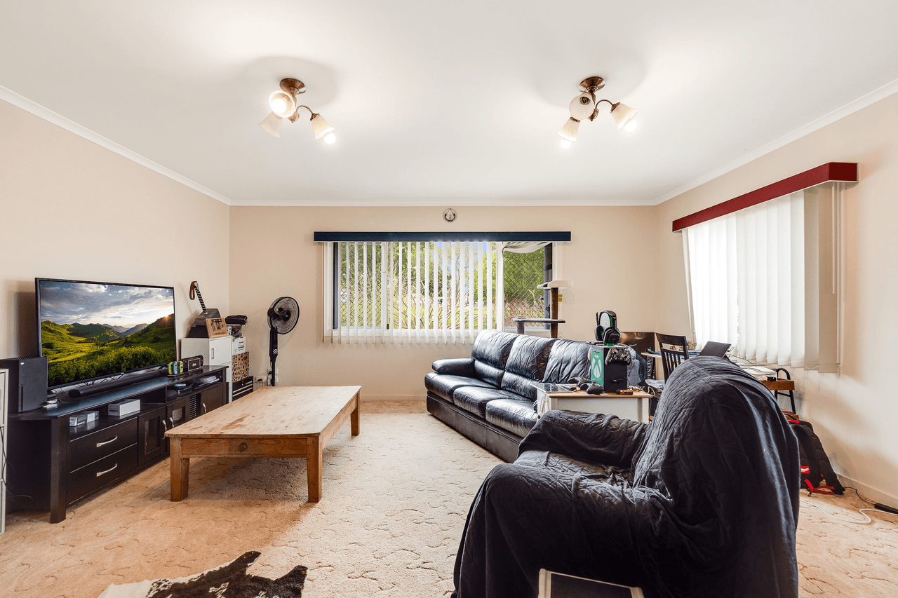 7 Doyle Street, HARLAXTON, QLD 4350