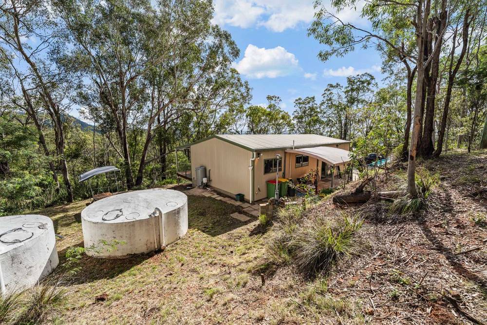40 Berghofer Drive, WITHCOTT, QLD 4352