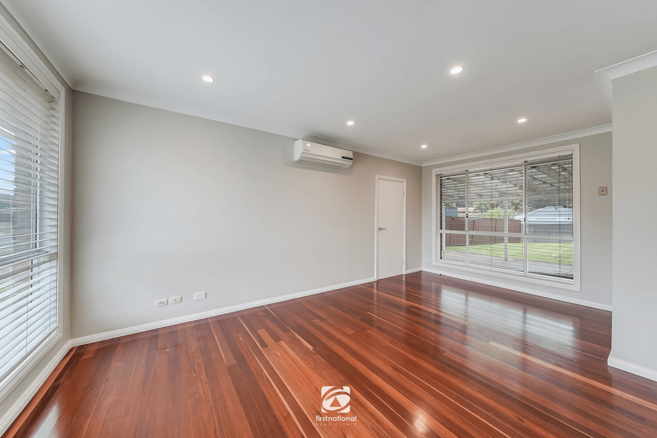 4 & 4A Fishburn Place, NARELLAN, NSW 2567