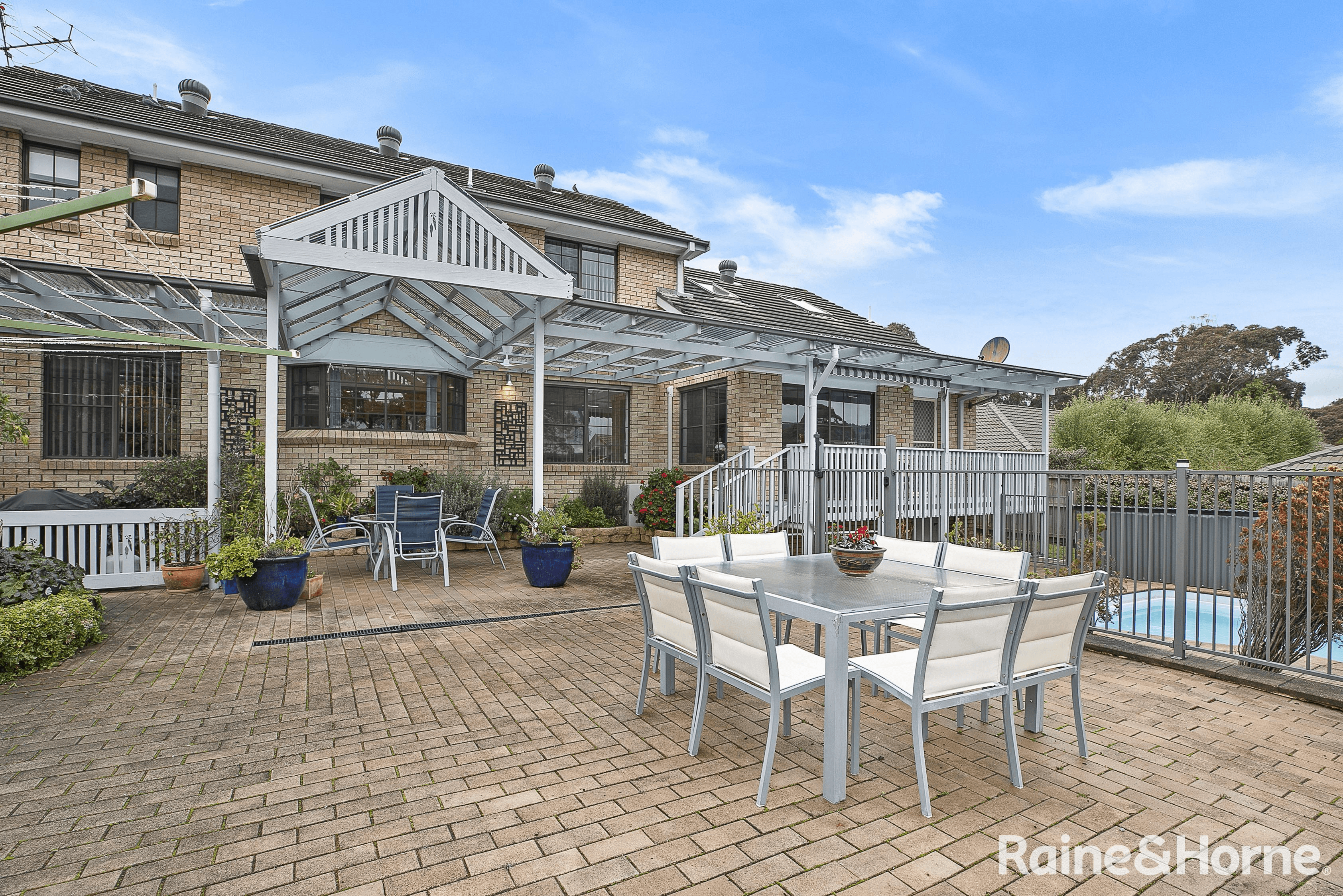 17 Oaklands Street, MITTAGONG, NSW 2575