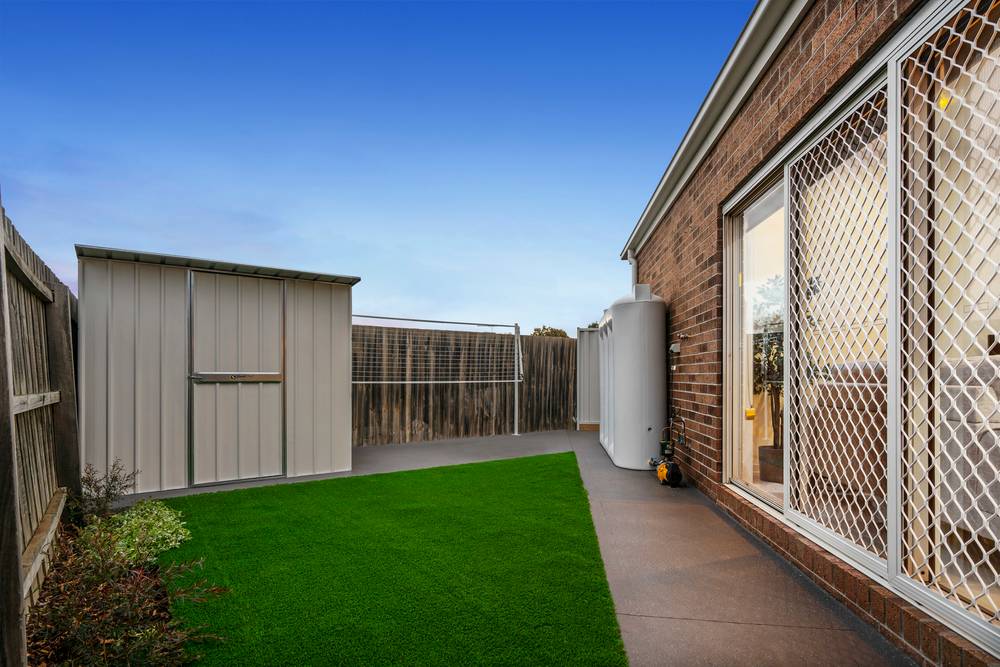 2 Black Knight Way, Kurunjang, VIC 3337