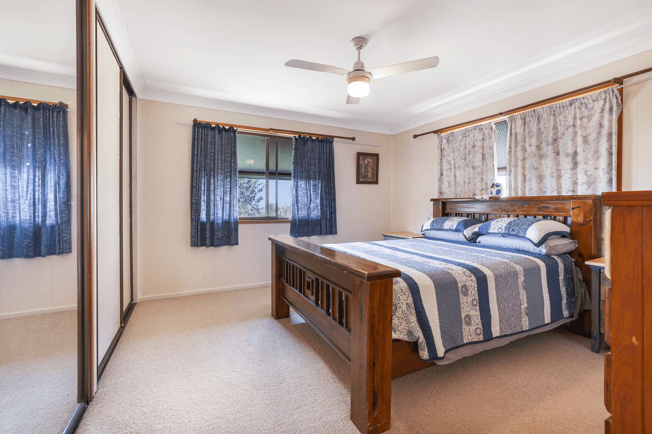 "Merindah" 421 Paradise Dam Road,, DALLARNIL, QLD 4621
