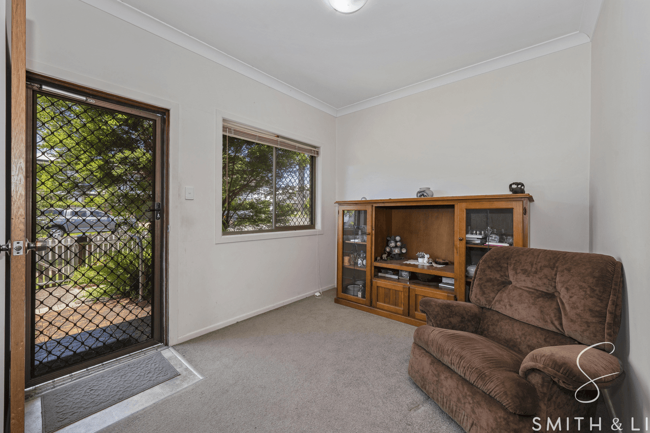 54 Leybourne Street, CHELMER, QLD 4068