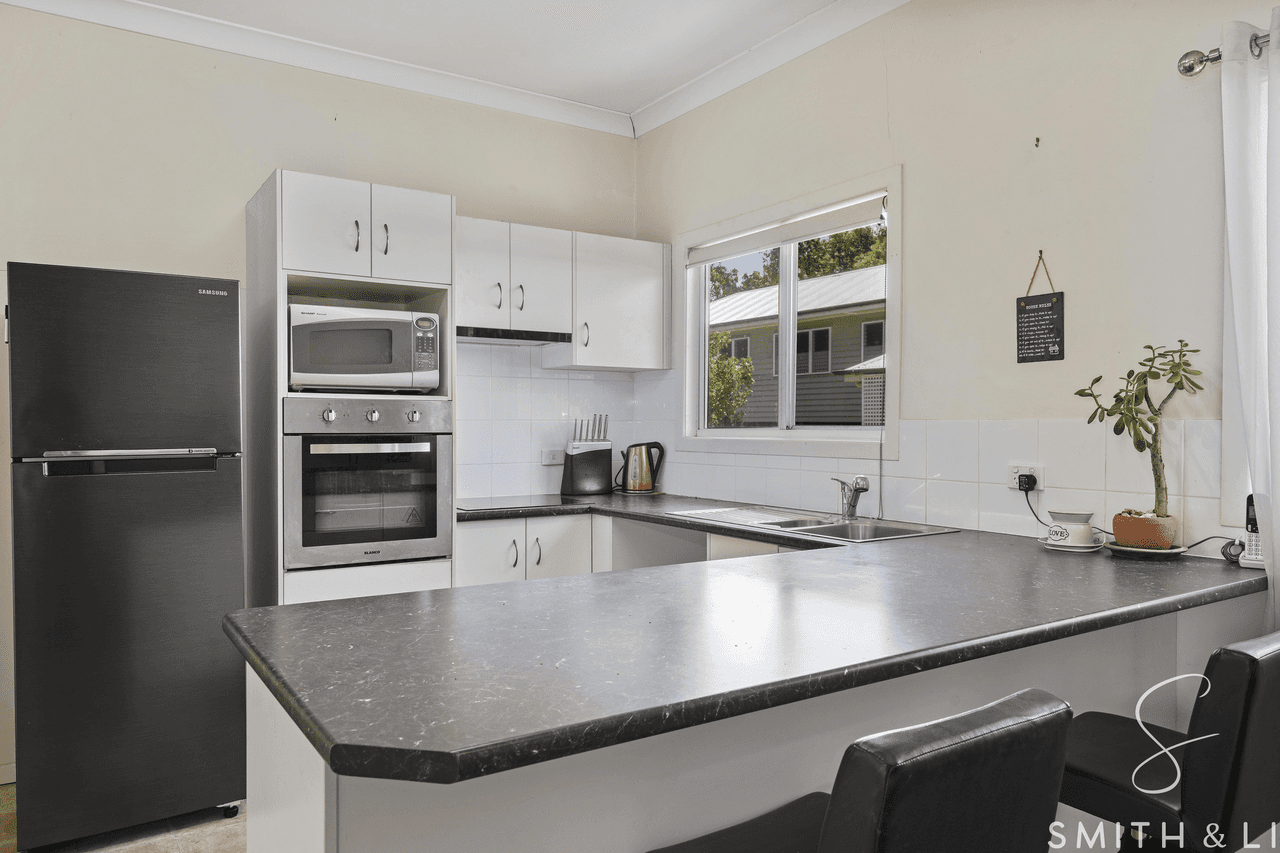 54 Leybourne Street, CHELMER, QLD 4068