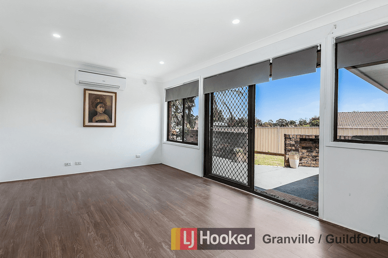 19 Kingfisher Way, ST CLAIR, NSW 2759