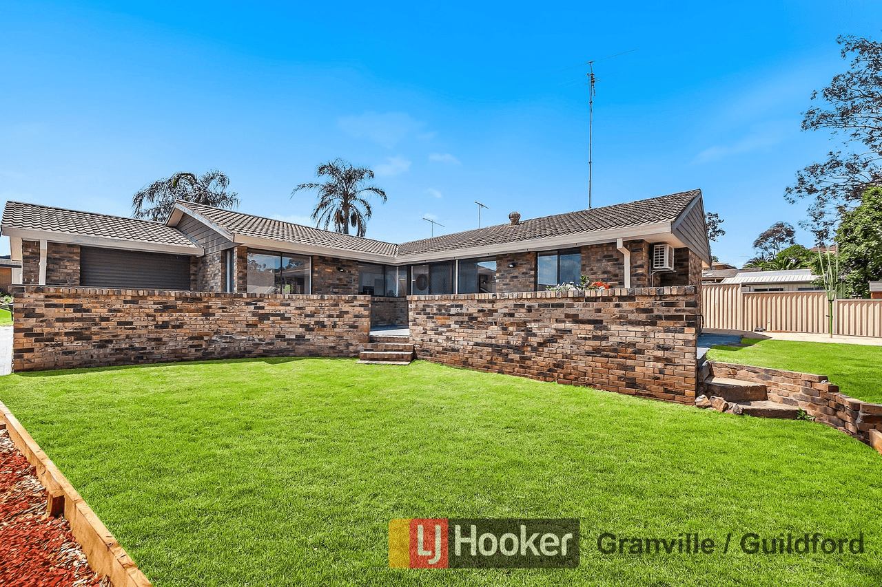 19 Kingfisher Way, ST CLAIR, NSW 2759