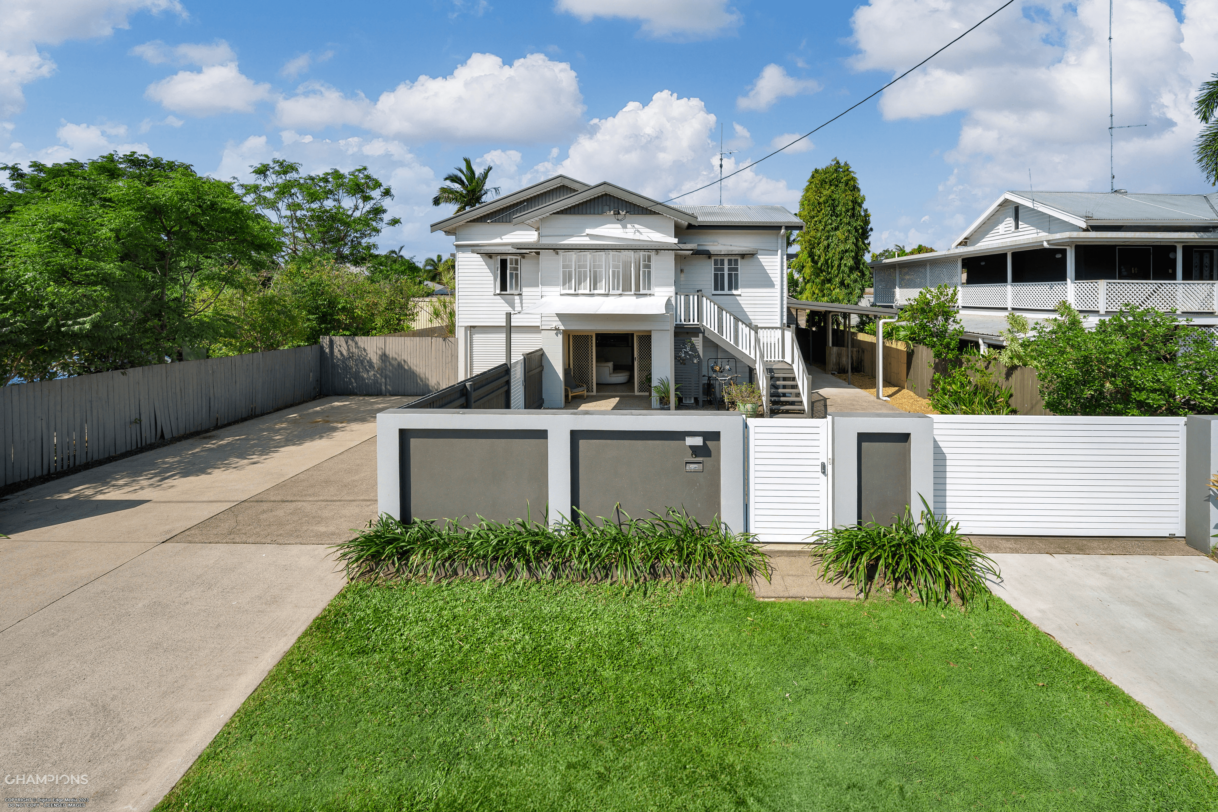 6 Chaplain Avenue, MANUNDA, QLD 4870