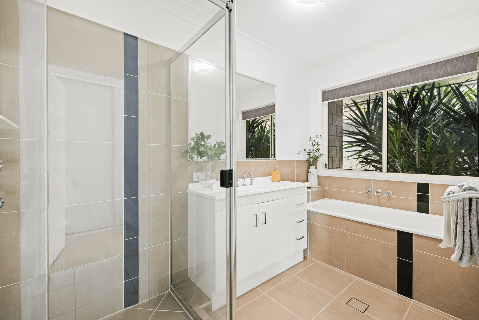 15 Bellthorpe Circuit, Kallangur, QLD 4503