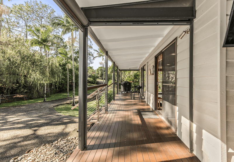 11 Connemara Road, GAVEN, QLD 4211