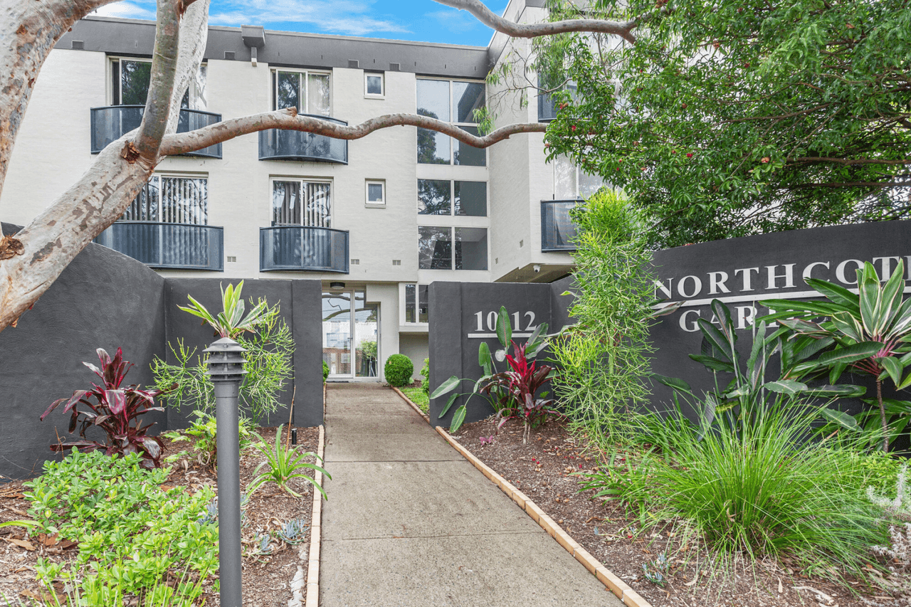 32/10-12 Northcote Road, Hornsby, NSW 2077