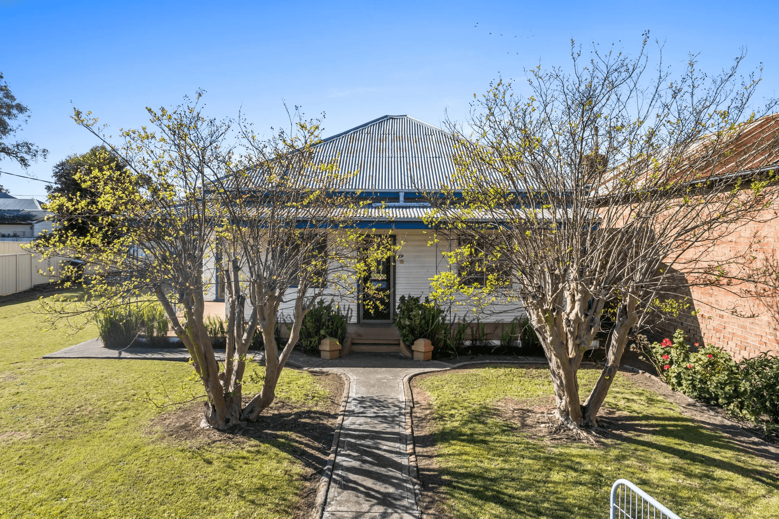 19 Cessnock Road, WESTON, NSW 2326