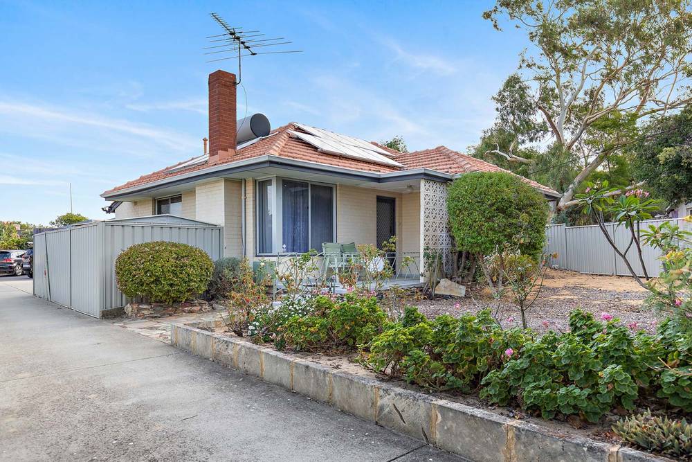 13 Thorsager Street, COOLBELLUP, WA 6163