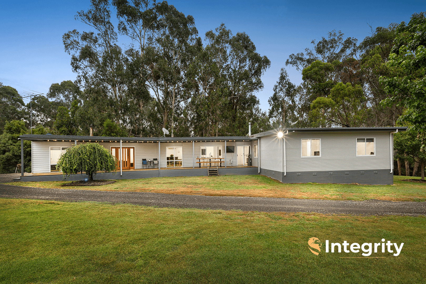 754 Captains Creek Road, Glenburn, VIC 3717