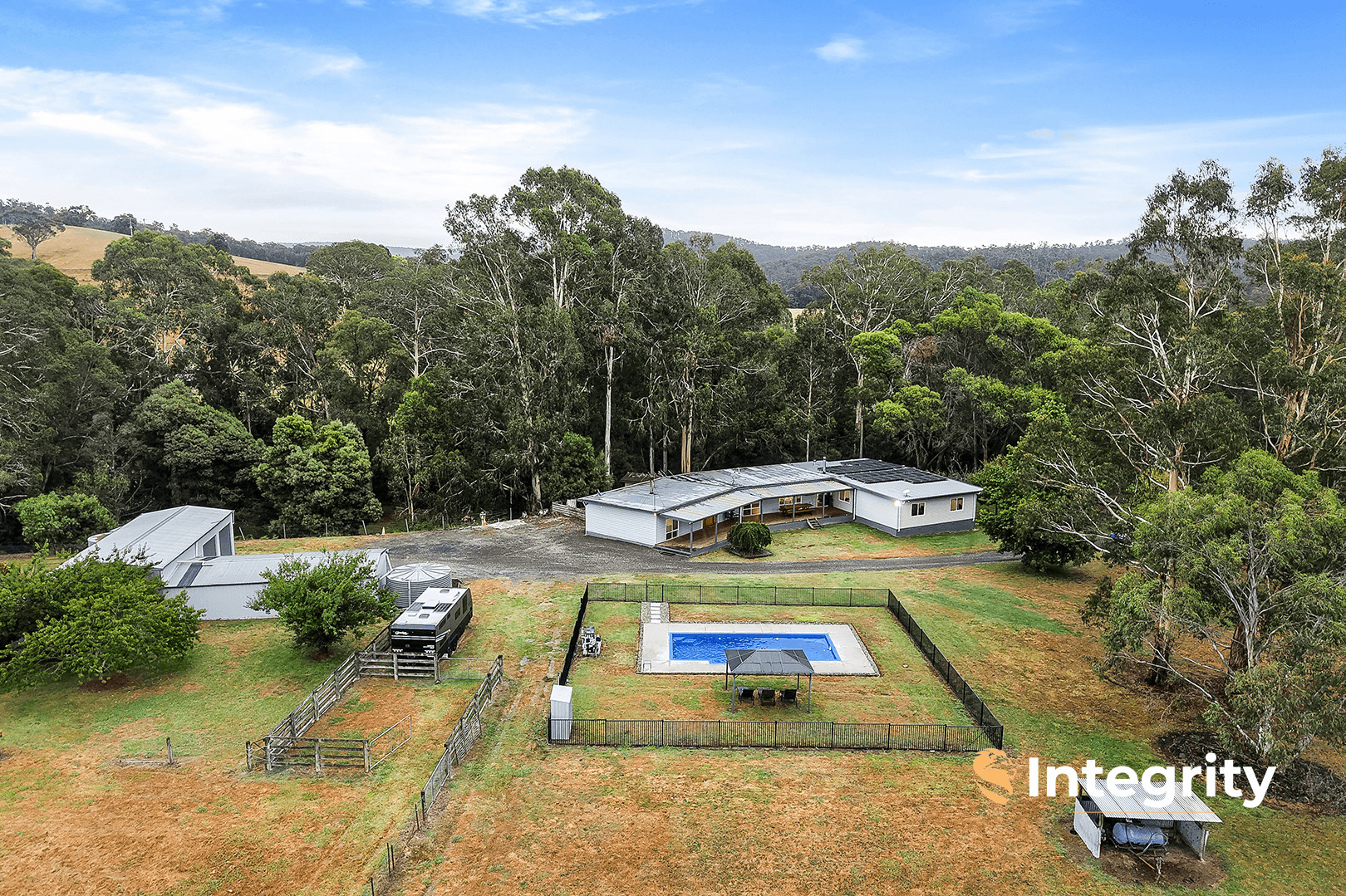 754 Captains Creek Road, Glenburn, VIC 3717