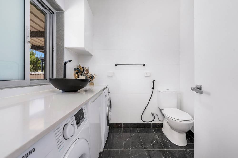 33 Methuen Parade, RIVERWOOD, NSW 2210