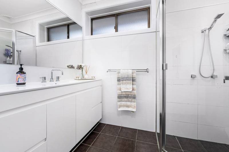 33 Methuen Parade, RIVERWOOD, NSW 2210