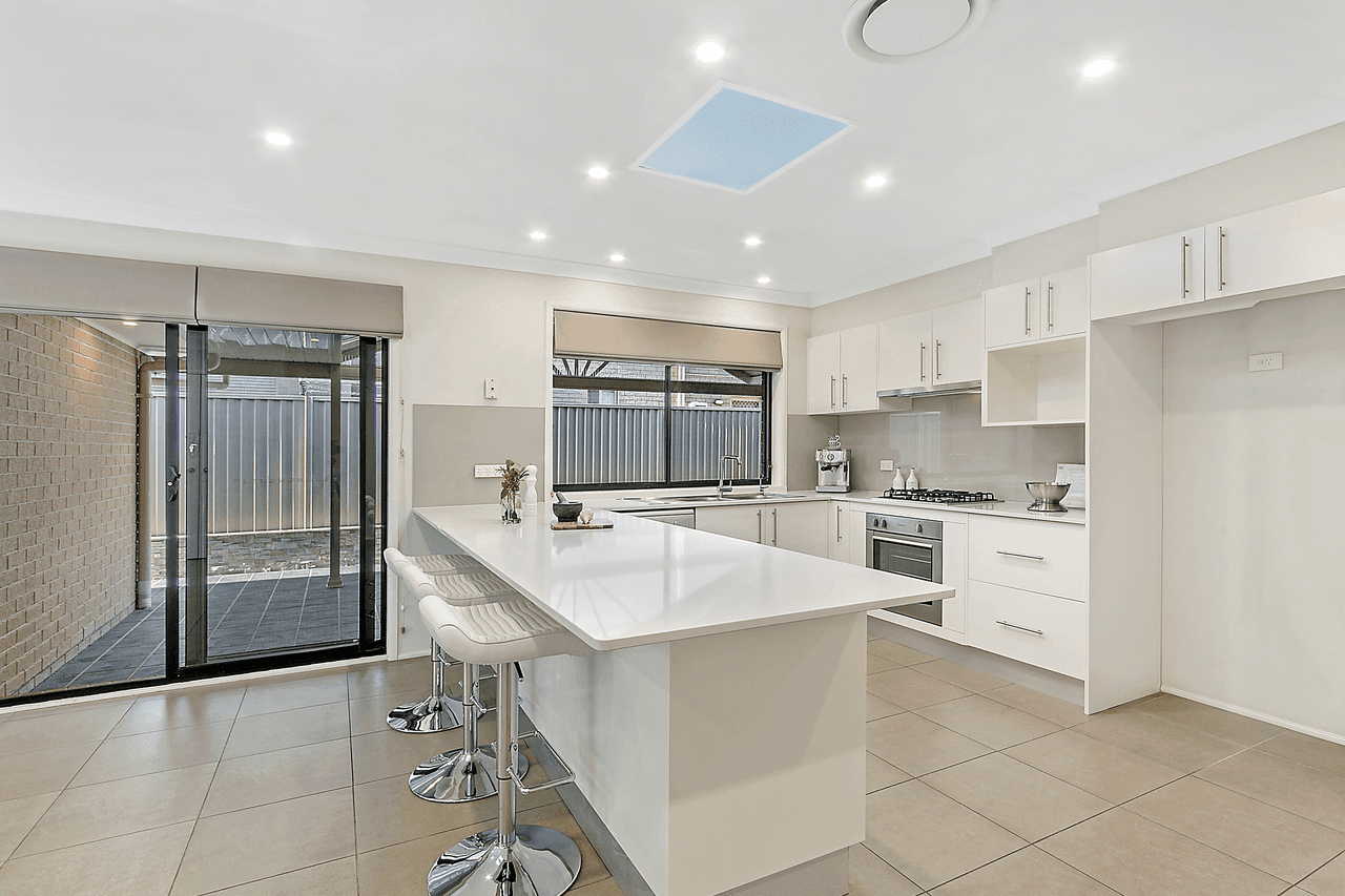 28 Whitewood Crescent, Kellyville Ridge, NSW 2155