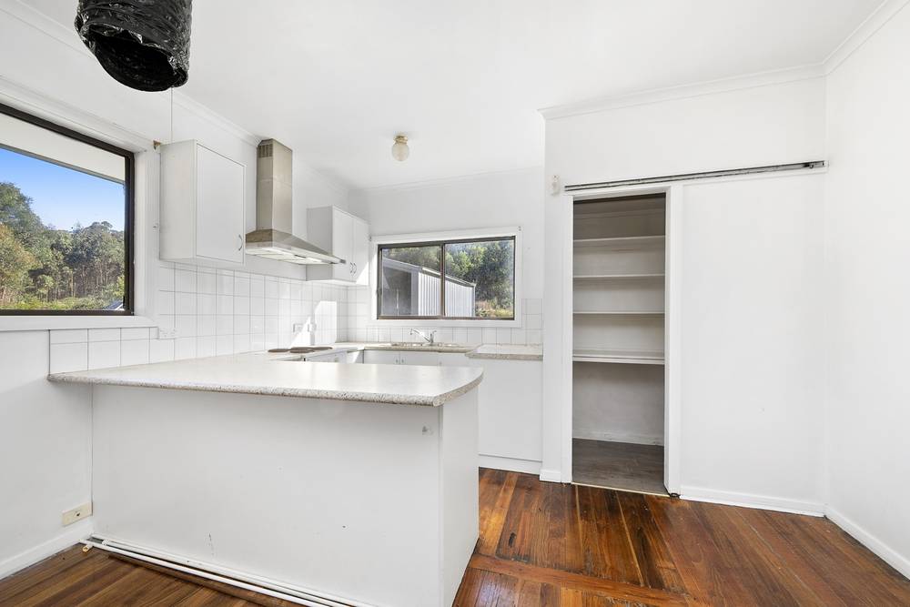 477 Linton Carngham Road, Snake Valley, VIC 3351