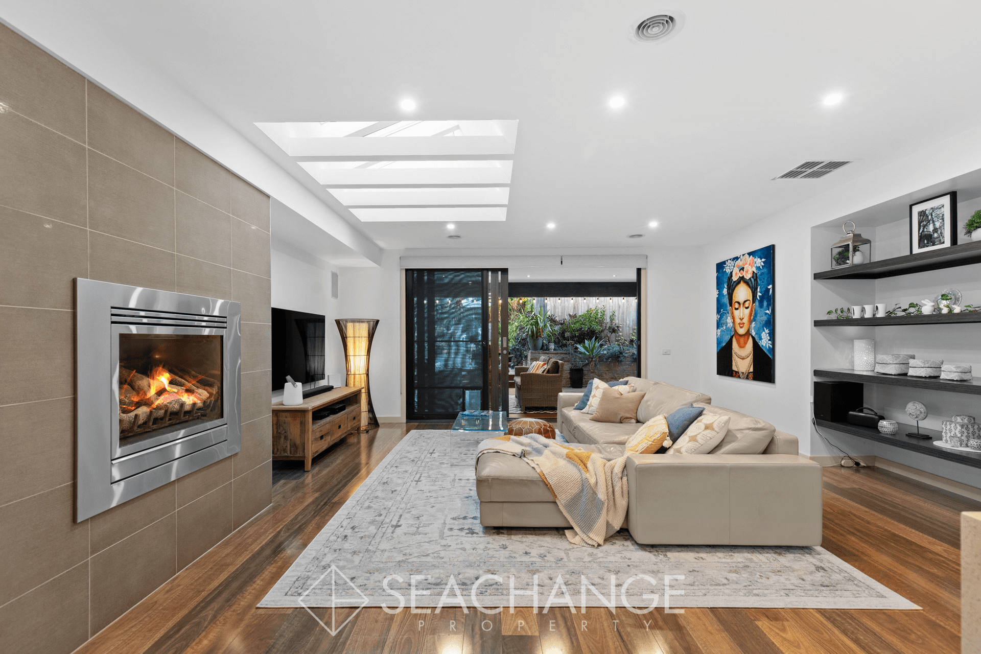 16 Walara Drive, MOUNT MARTHA, VIC 3934