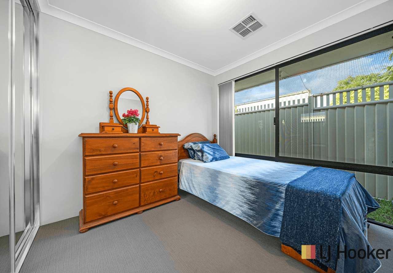 1 Pipefish Street, ALKIMOS, WA 6033