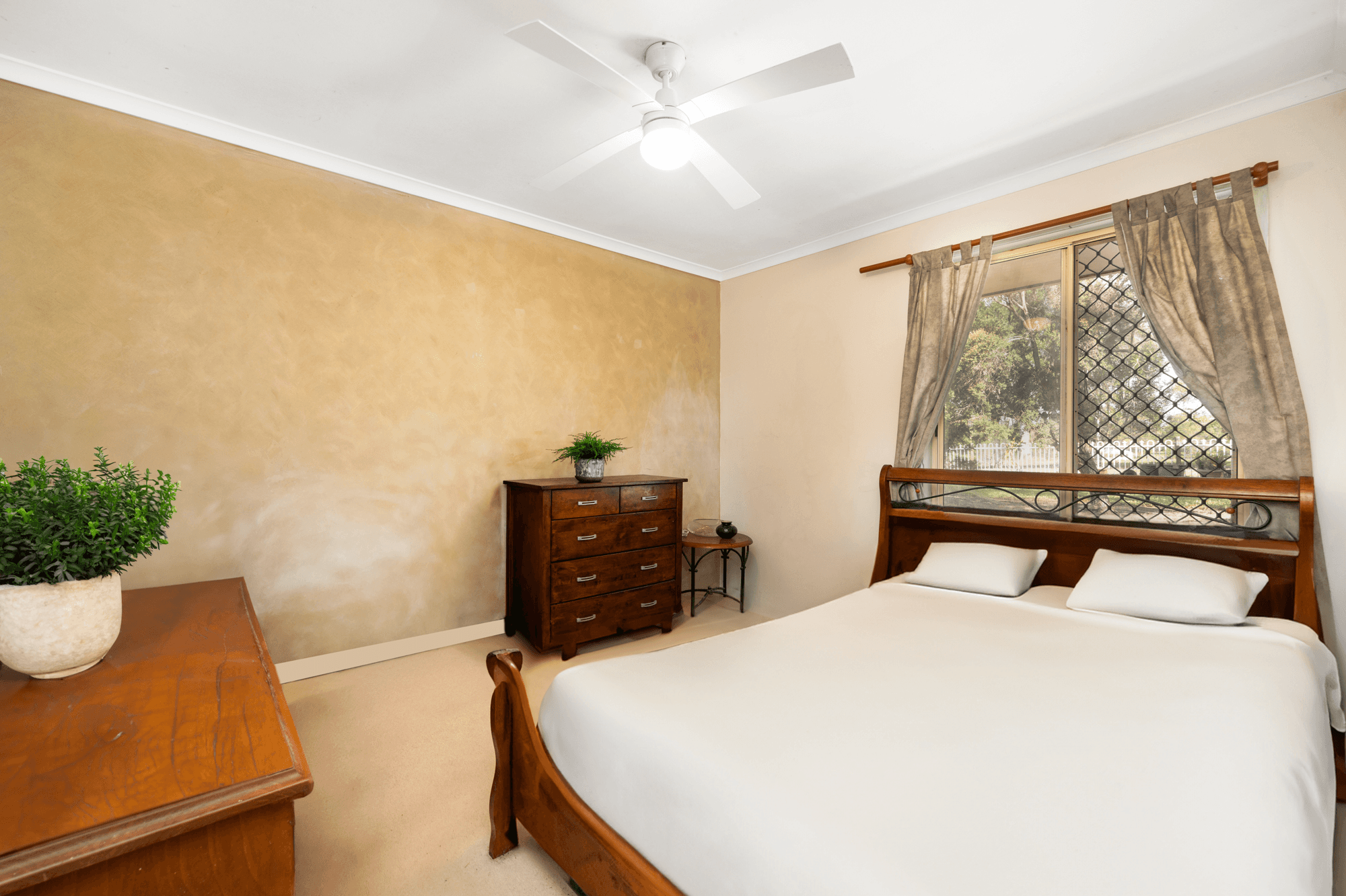 14 Honeyeater Court, Upper Caboolture, QLD 4510