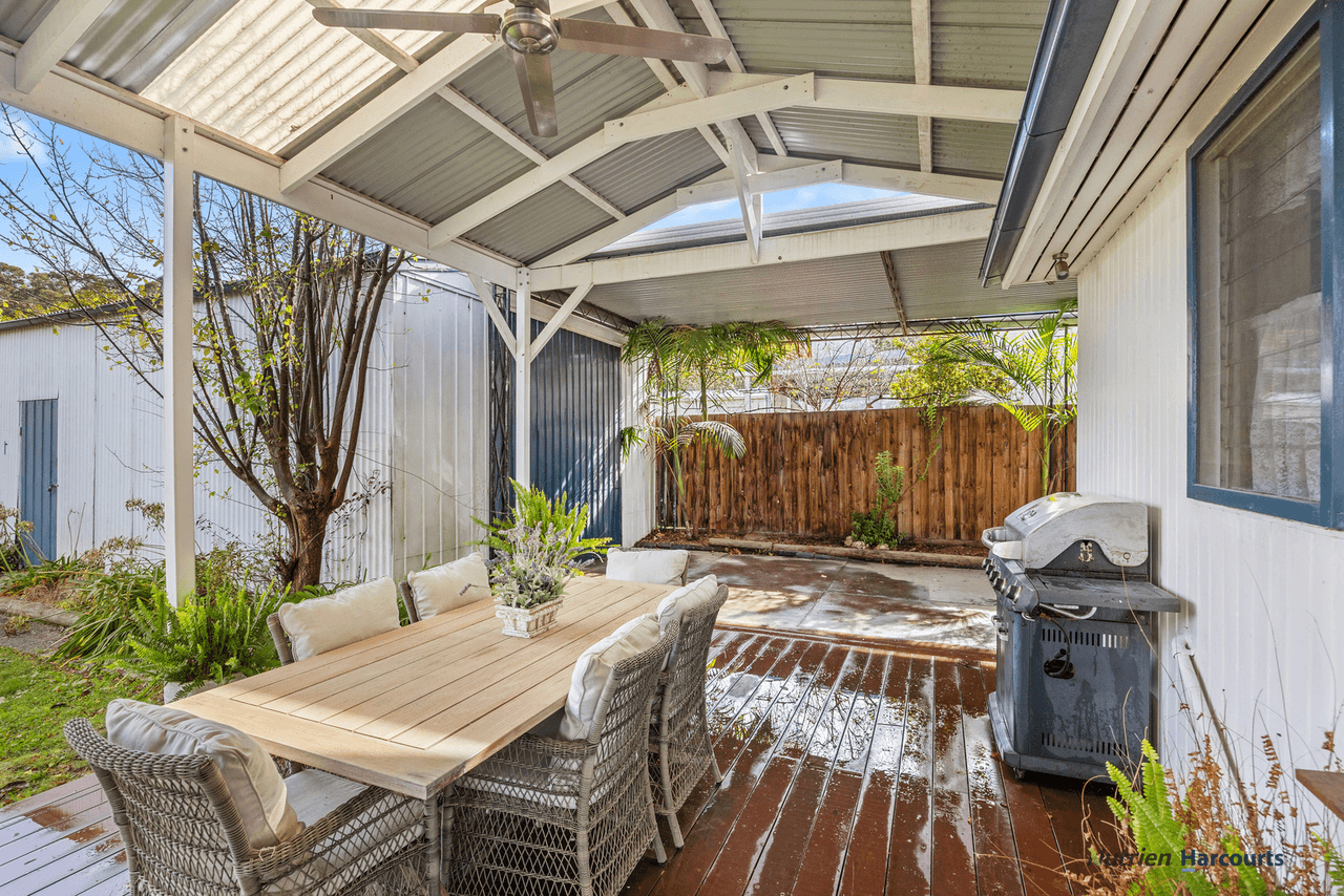 19 Hillside Avenue, EILDON, VIC 3713