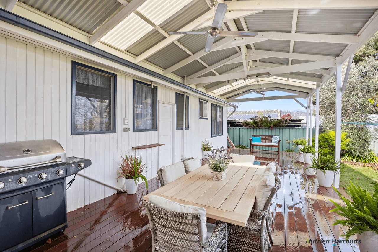 19 Hillside Avenue, EILDON, VIC 3713