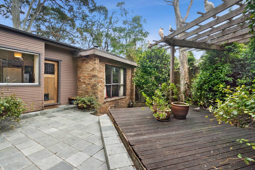 11 Bangalla Place, FORESTVILLE, NSW 2087