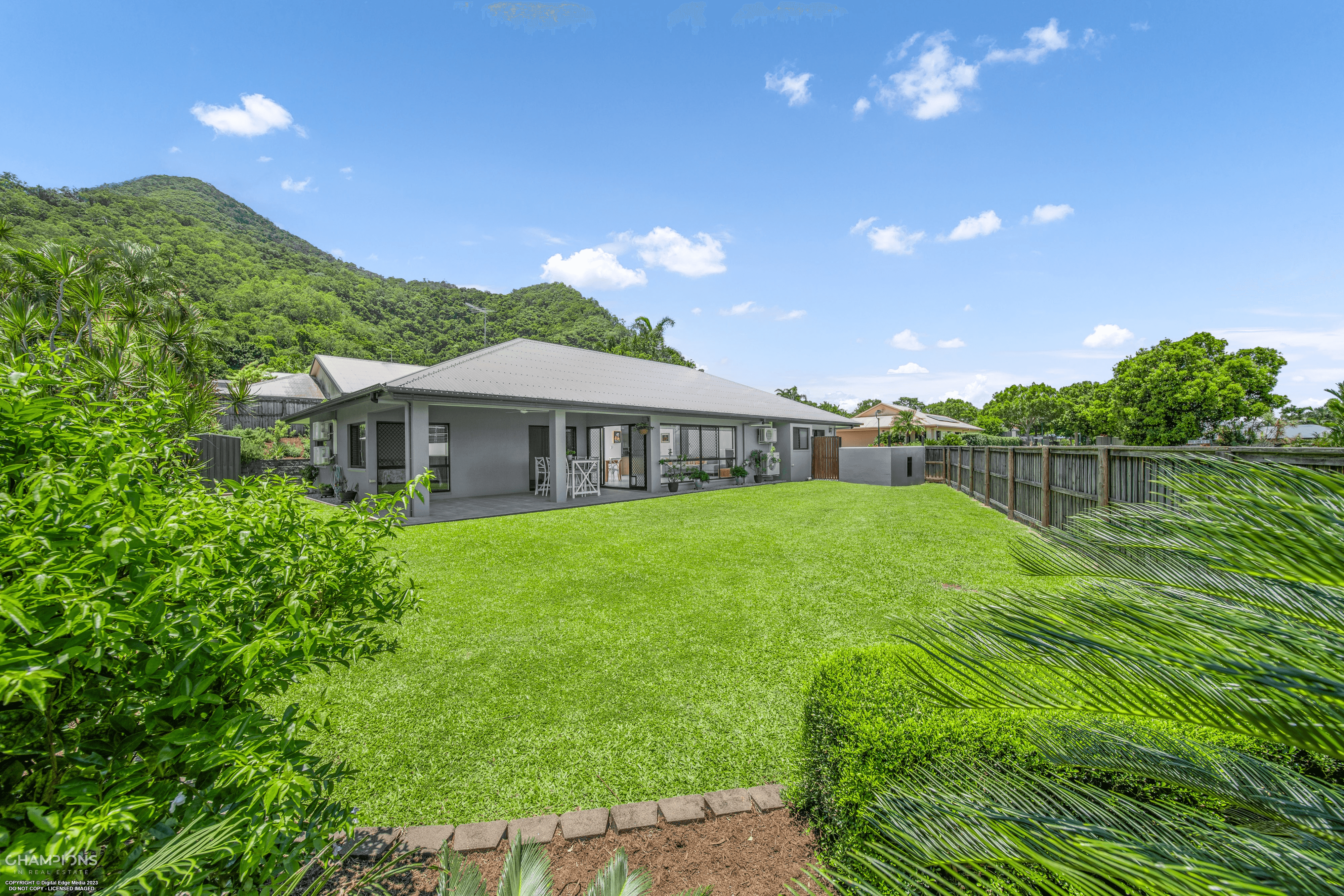 1 Red Gum Close, MOUNT SHERIDAN, QLD 4868