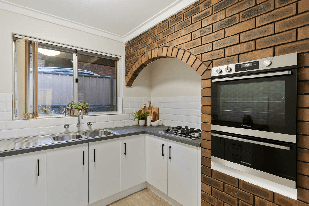 30 Marloo Road, GREENMOUNT, WA 6056