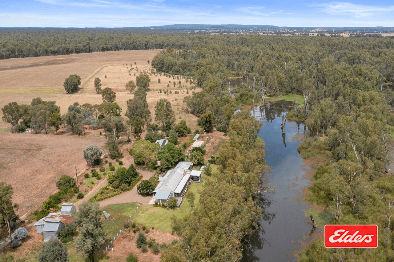 45  East Road, BOORHAMAN NORTH, VIC 3685