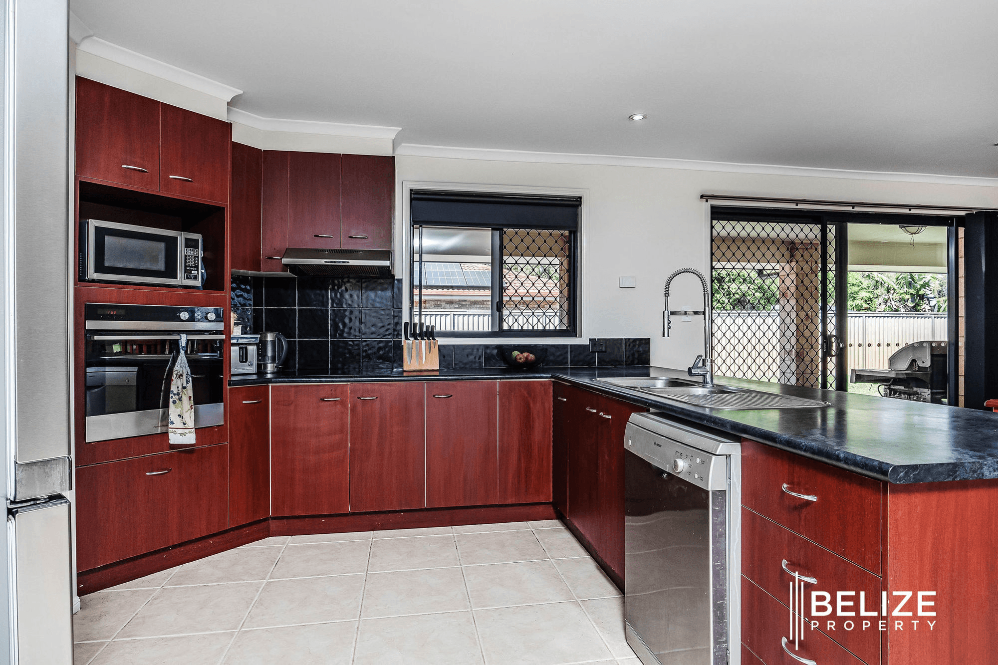 7 Heron Place, JACOBS WELL, QLD 4208