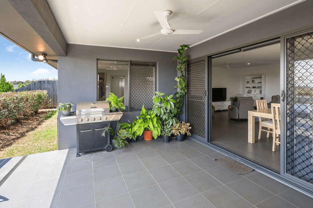 31 Budden Street, TOLGA, QLD 4882