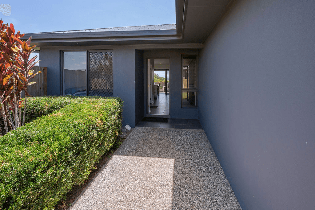 31 Budden Street, TOLGA, QLD 4882