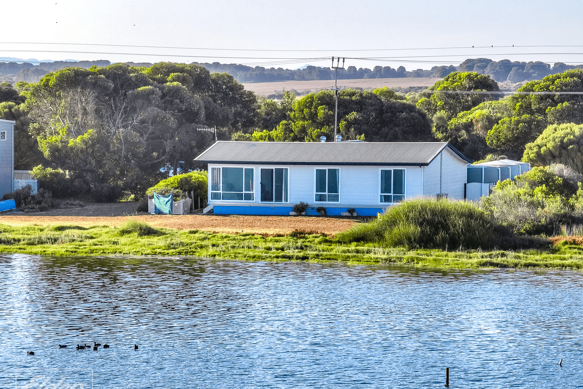 10 Cooinda Avenue, Hindmarsh Island, SA 5214