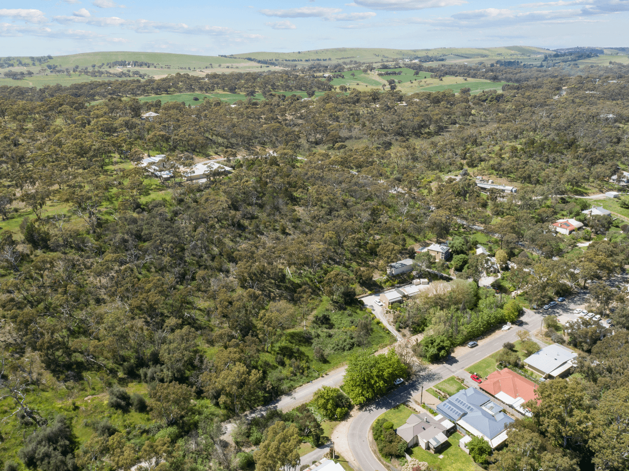 1 Warenda Road, CLARE, SA 5453