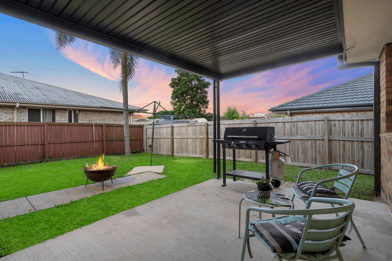 23 Geaney Boulevard, CRESTMEAD, QLD 4132