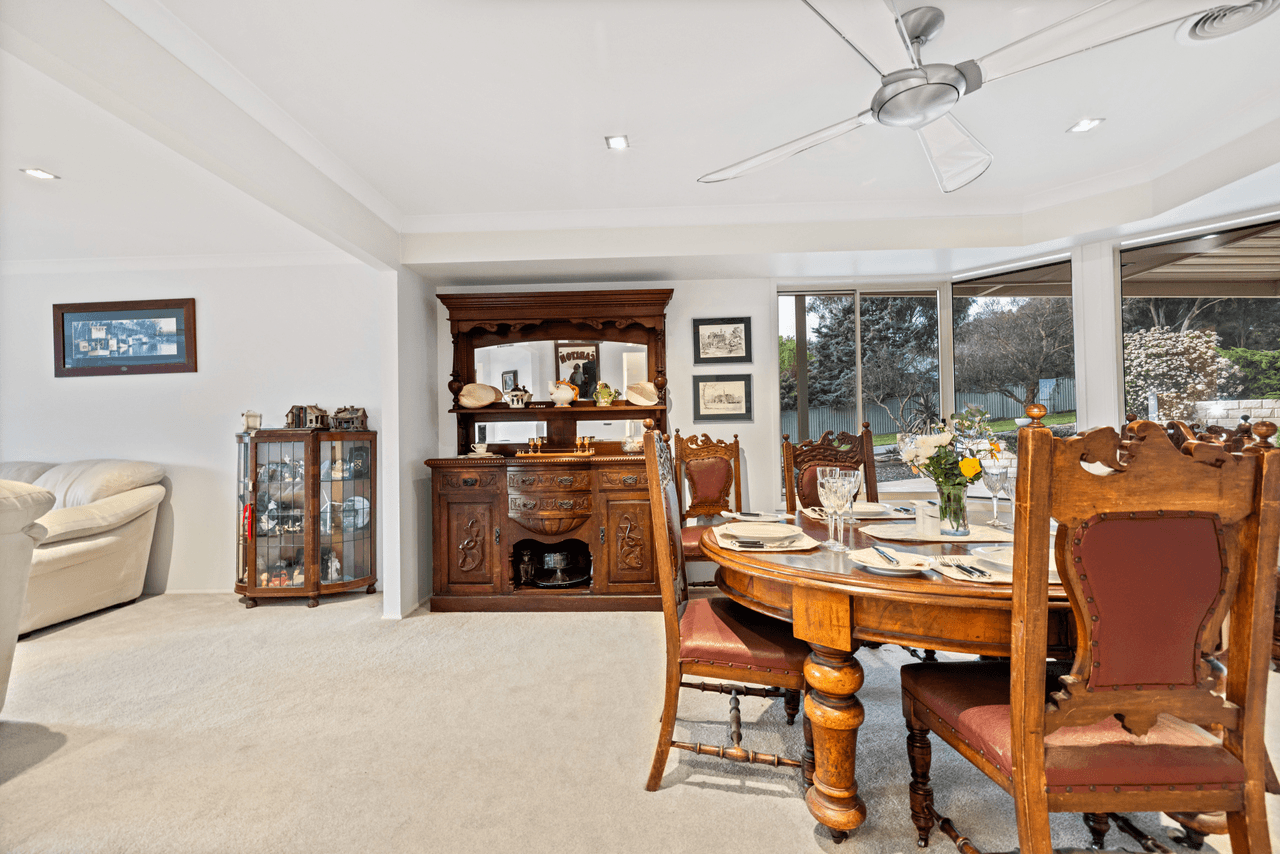 6 Shearsby Crescent, YASS, NSW 2582