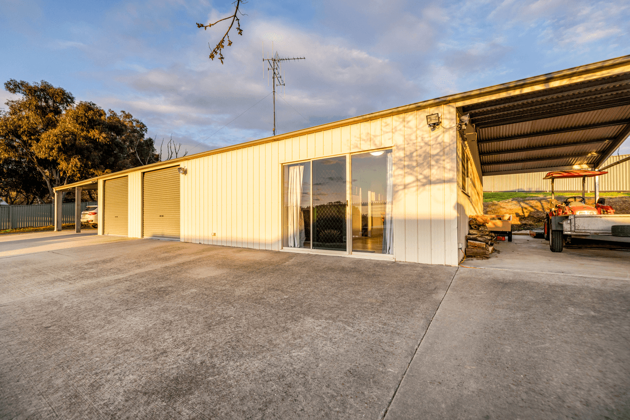 6 Shearsby Crescent, YASS, NSW 2582