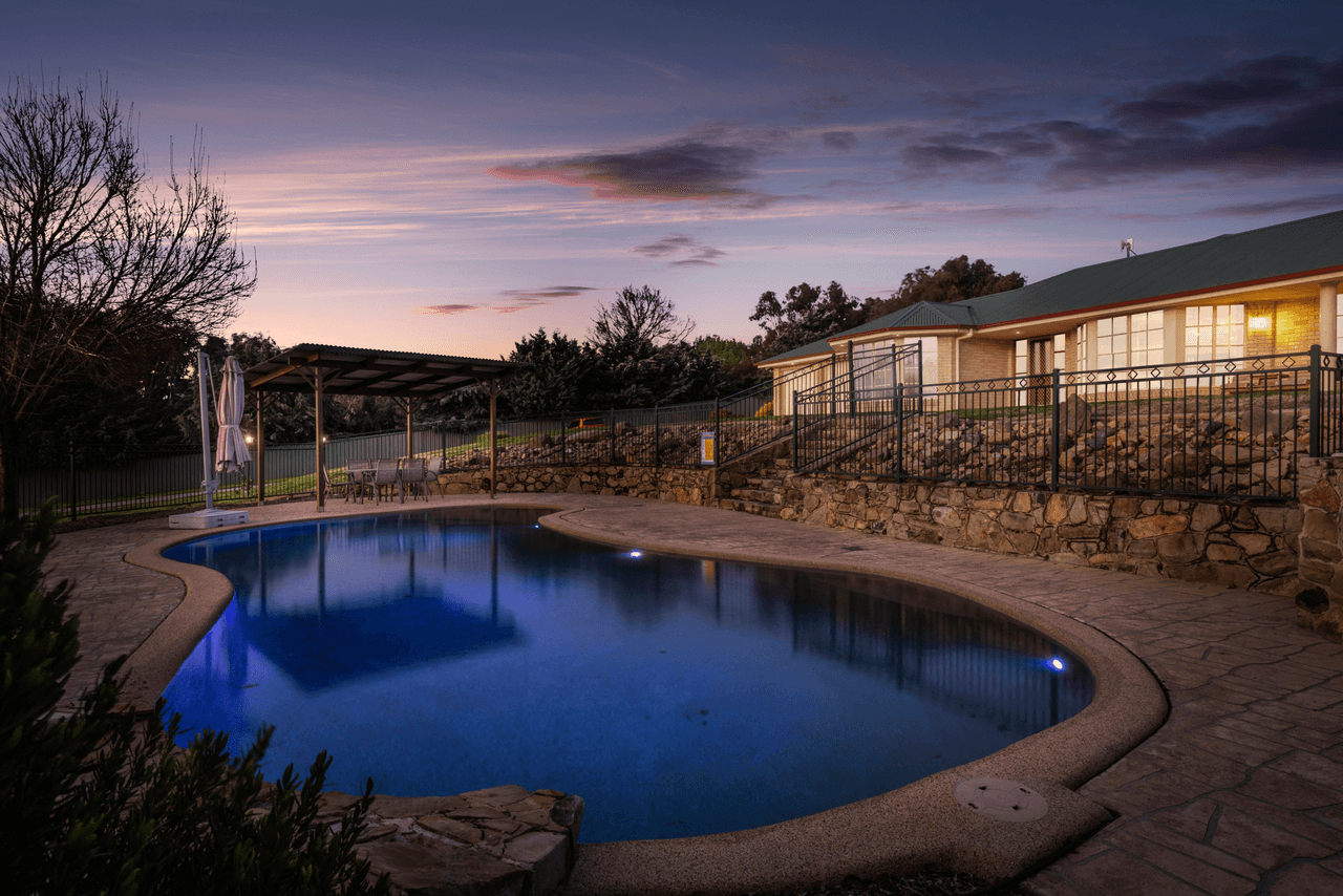 6 Shearsby Crescent, YASS, NSW 2582