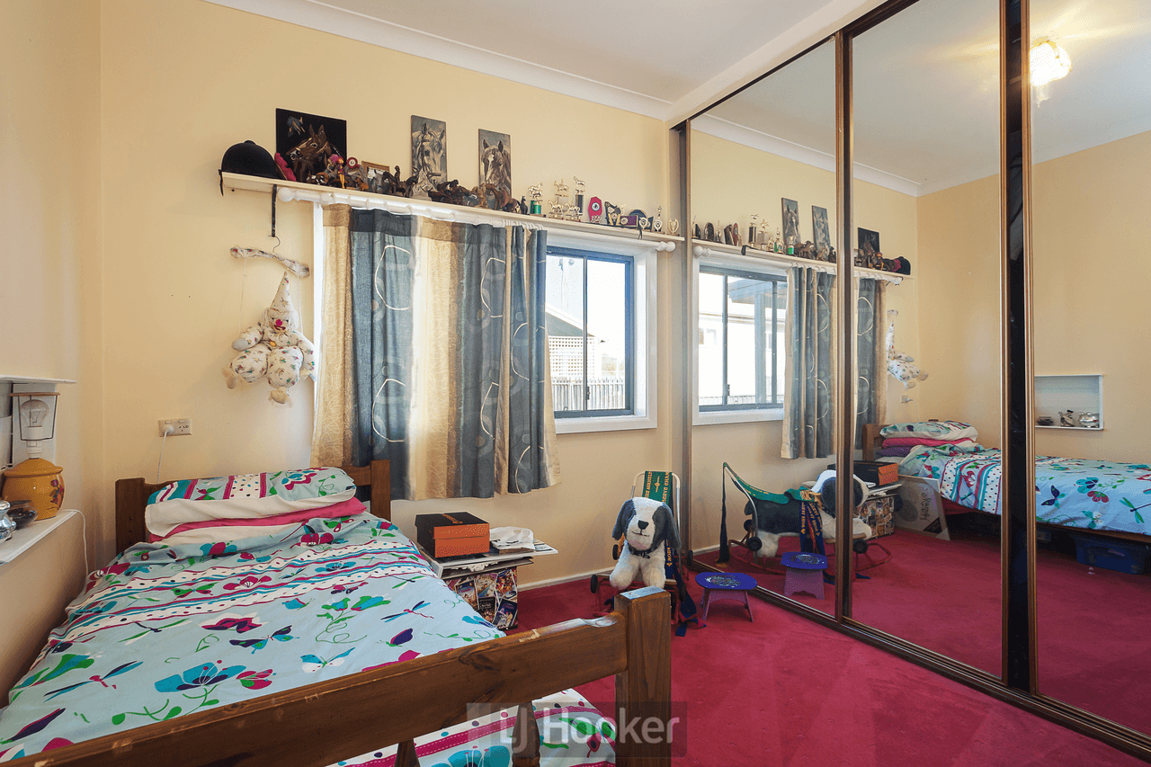 17 Coorumbung Road, DORA CREEK, NSW 2264