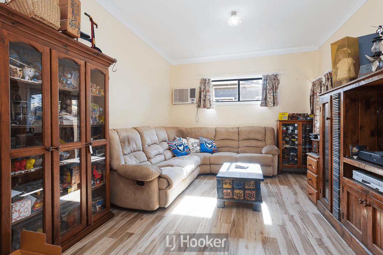 17 Coorumbung Road, DORA CREEK, NSW 2264