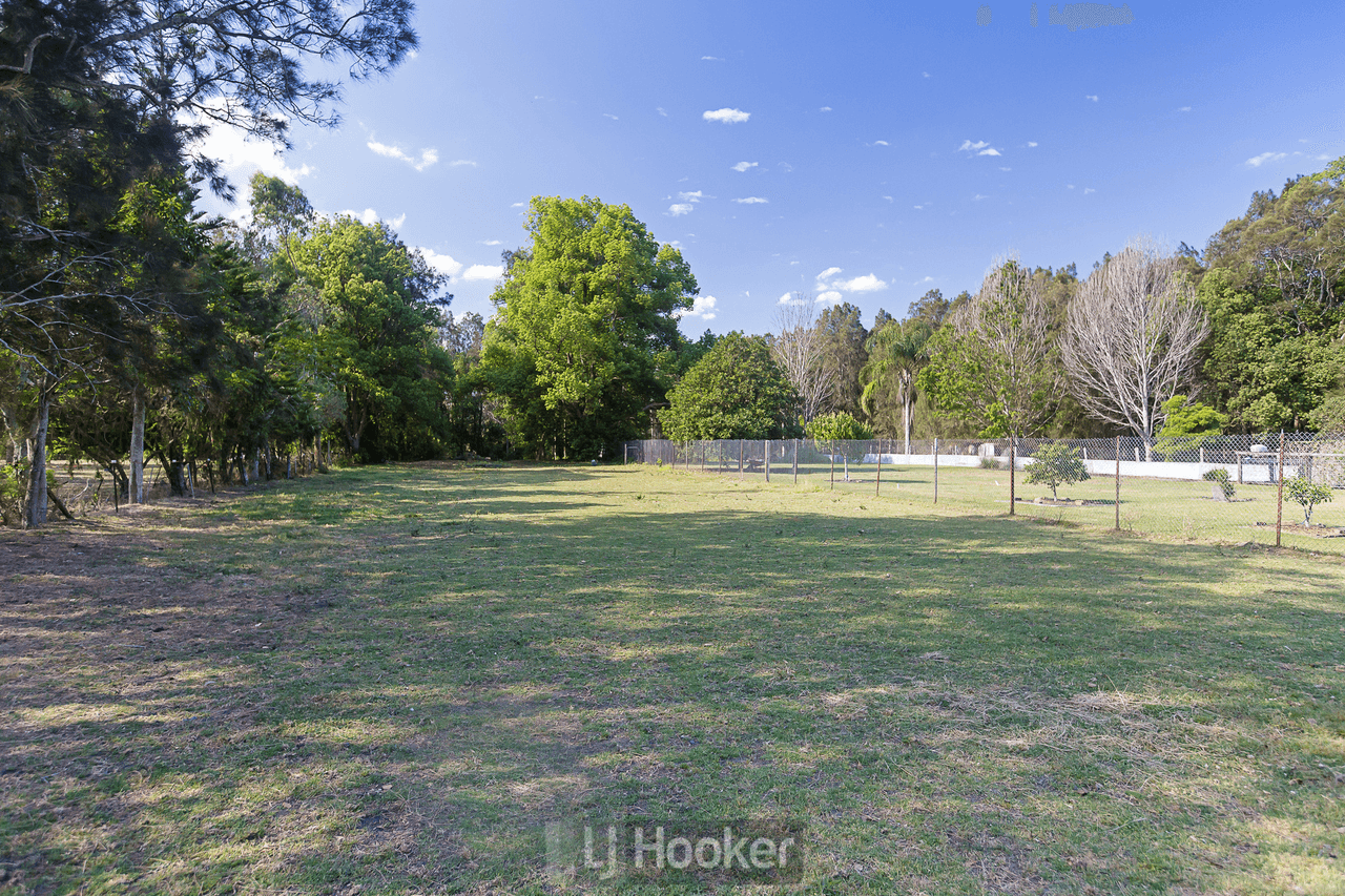 17 Coorumbung Road, DORA CREEK, NSW 2264