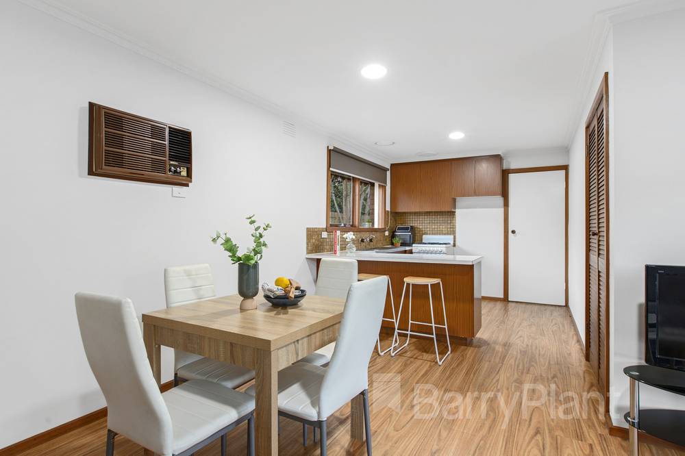 2/24 Cullis Parade, Bayswater, VIC 3153
