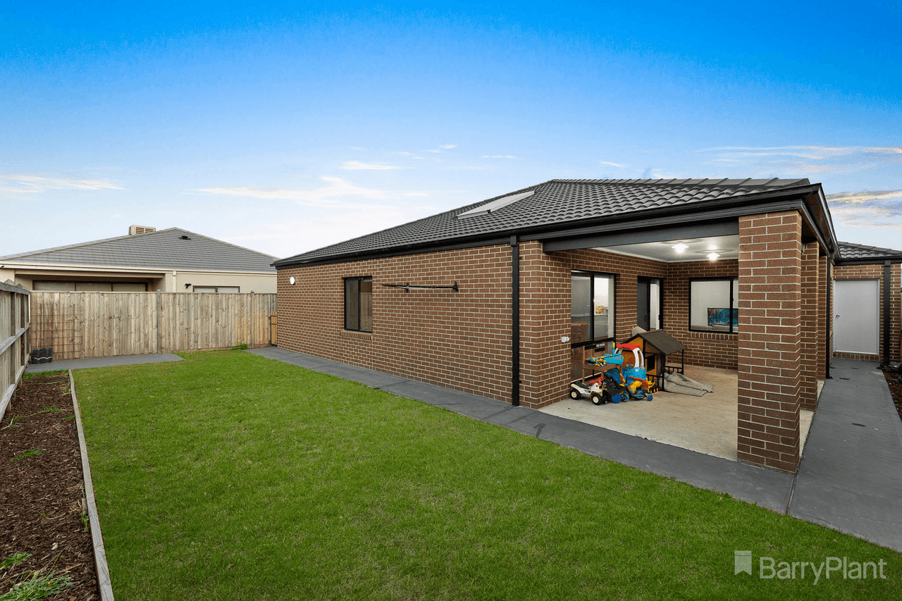 6 Albus Crescent, Officer, VIC 3809