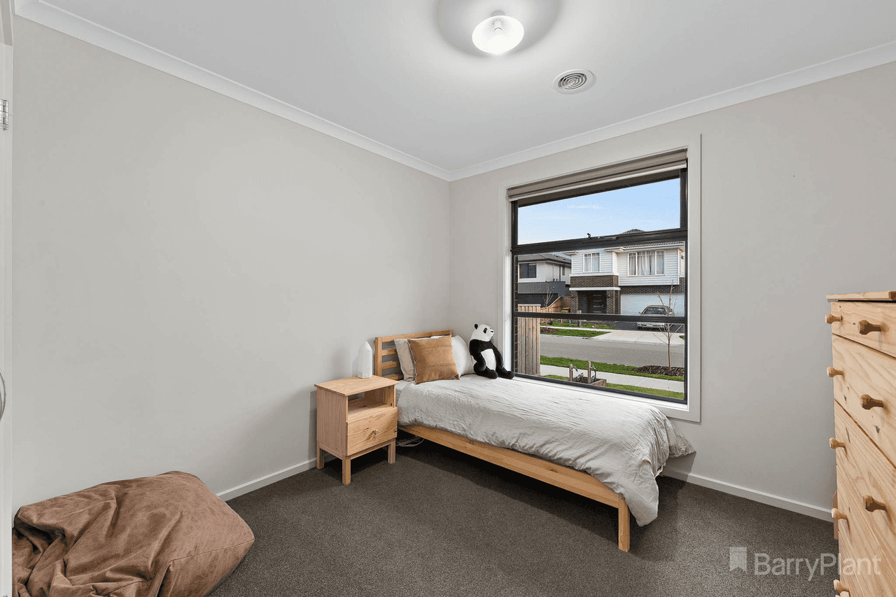 6 Albus Crescent, Officer, VIC 3809