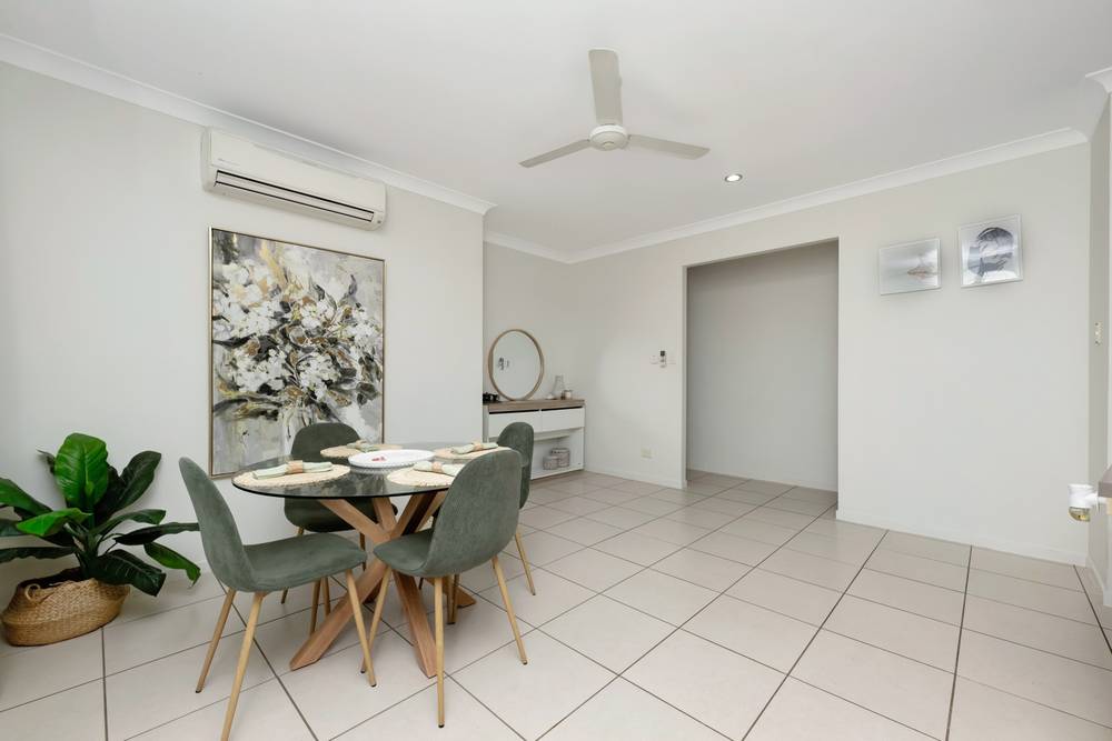11 Woongaroo Avenue, BOHLE PLAINS, QLD 4817