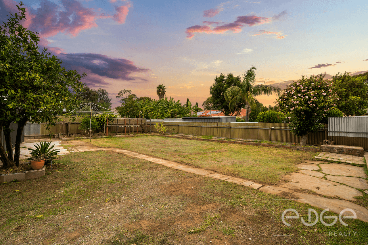 12 Margaret Avenue, SALISBURY, SA 5108