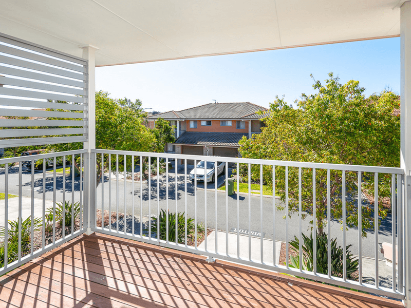 23/131 McAuley Parade, Pacific Pines, QLD 4211