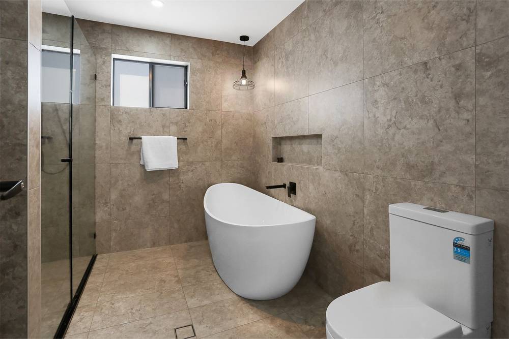 LUXURY READY HOMES ( OPEN TO INSEPCT ) HEADINGLY AVE, NORTH KELLYVILLE, NSW 2155